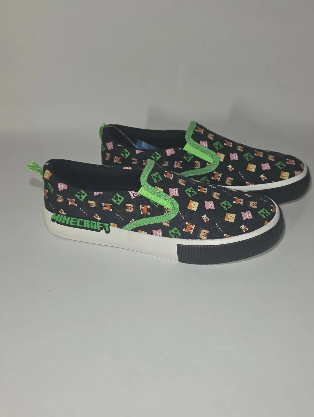 Minecraft Kids Slip-On Sneakers in Black & Green